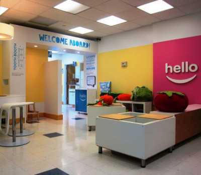 Welcome Summer with Indoor Signs